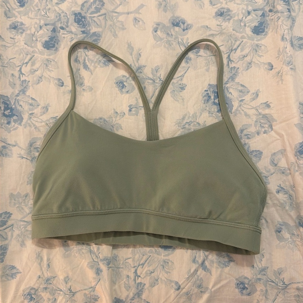 Flow Y Bra Nulu
Light Support, A–C Cups